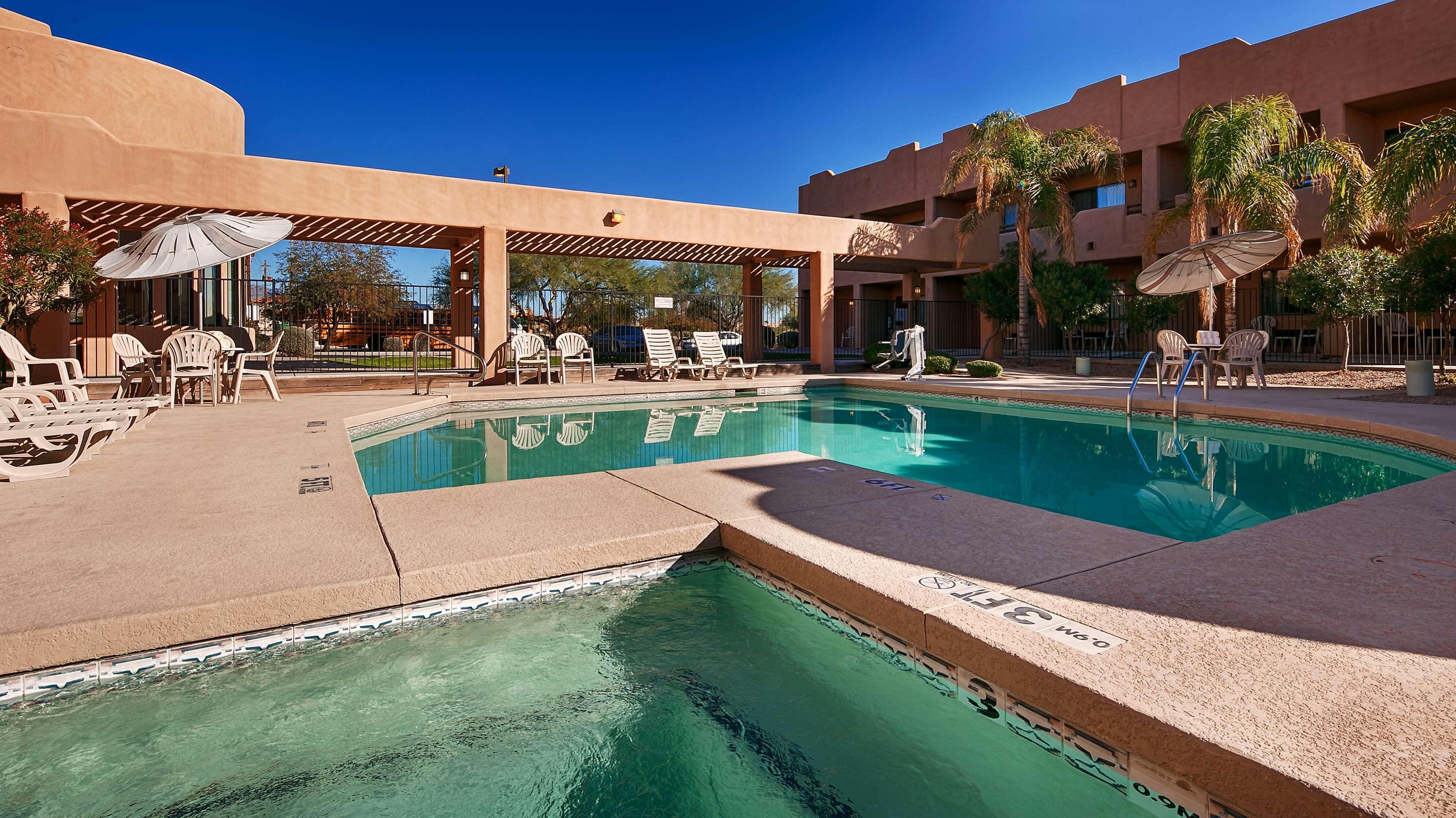 Best Western Apache Junction Inn Buitenkant foto