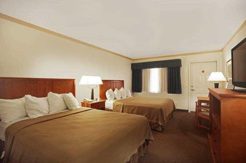 Best Western Apache Junction Inn Buitenkant foto